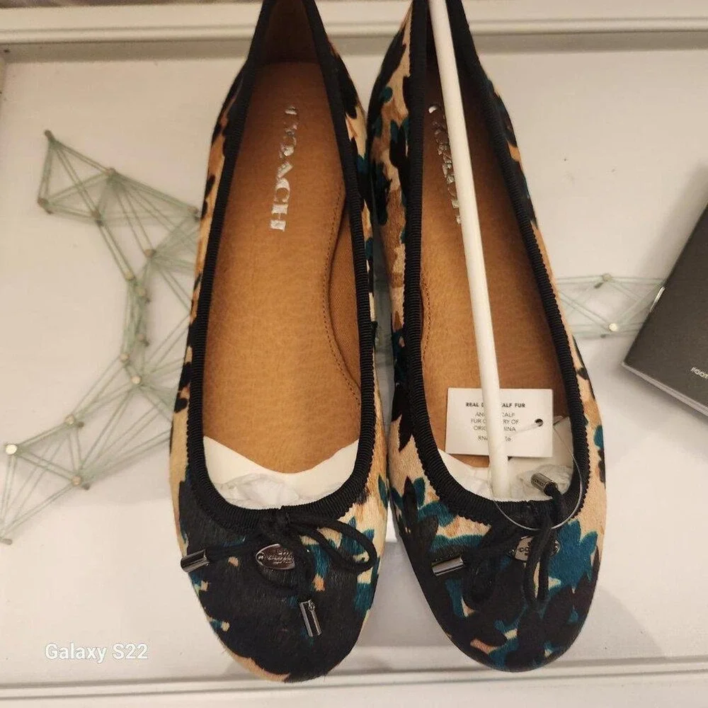 Coach Lara Scattered Leaf Calf Hair Ballet Flats Walnut Multi 5.5M 34A01142-WMT